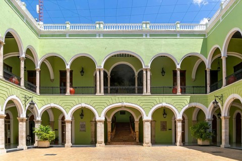 Courtyard interior of Governor's Palace government building