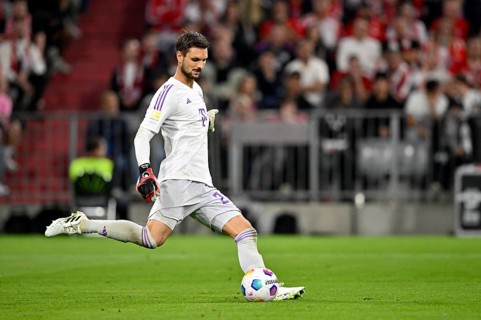 Goalkeeper Sven Ulreich FC Bayern Munich FCB at the kick