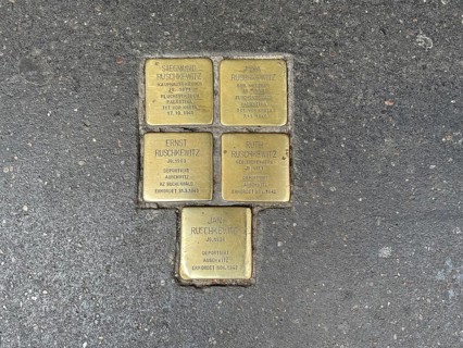 Stumbling blocks of the Jewish department stores' owner Siegmund Ruschkewitz and his family