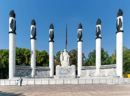 Monument to the Nine Heroes
