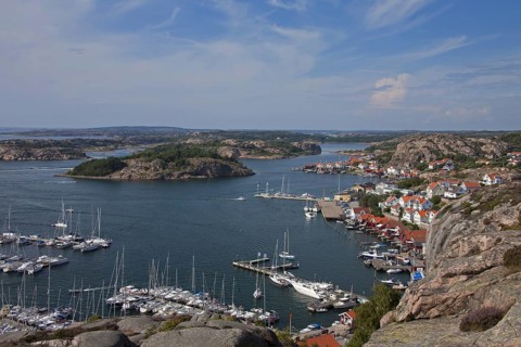 View over the harbour of the fishing village Fjaellbacka