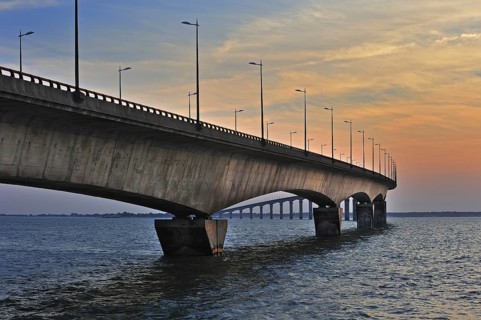 The Ile de Re bridge
