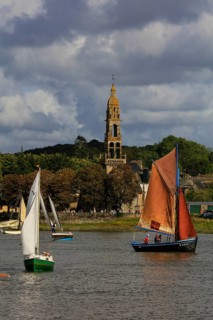Parade of old sailboats in the Rade de Brest