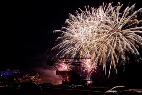 High-altitude fireworks on Open Monument Day