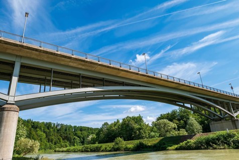 Gruenwalder Bruecke over Isar and Isarwerkkanal between Gruenwald and Pullach
