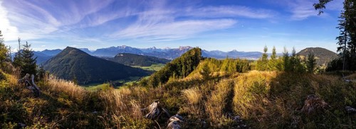 Sunrise on the Gurlspitze with a view of the Osterhorn group