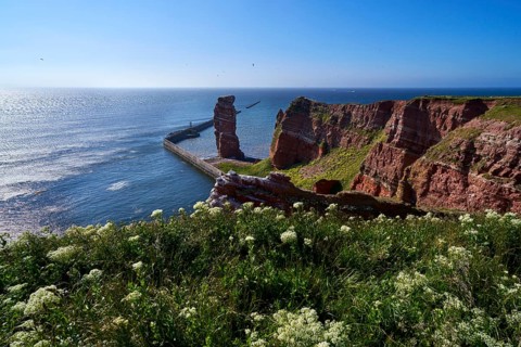 Lange Anna with cliffs on the high seas island of Helgoland