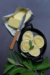 Tortellini and sage leaves