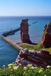Lange Anna with cliffs on the high seas island of Helgoland
