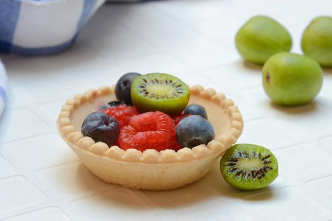Fruit in tartlet base