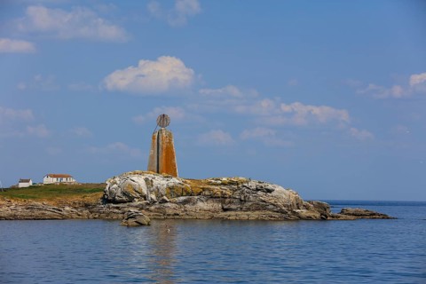Ile de Guiautec Island