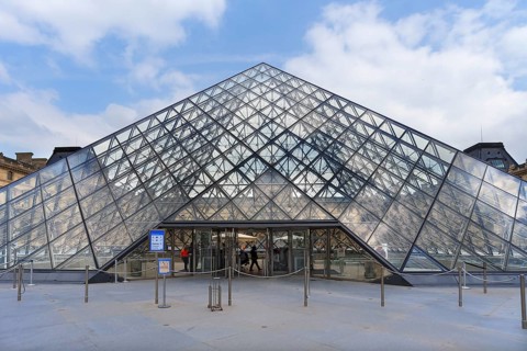 The glass pyramid was built from 1985 to 1989 in the courtyard of the Louvre