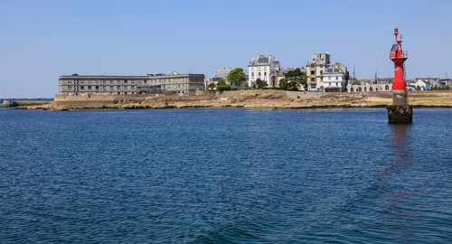 Harbour entrance with marine biology institute Station marine et Marinarium de Concarneau