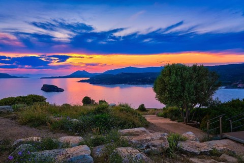Sunset at ancient Temple of Poseidon