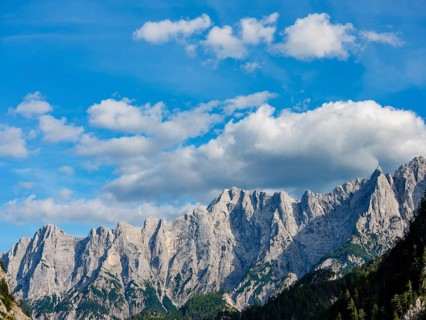 Rock faces of the Hochtor Group