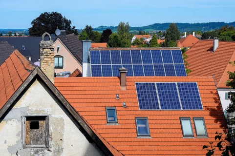 Old roofs with solar modules