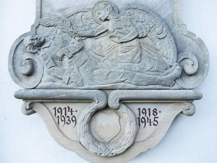 Commemorative plaque for victims of the World Wars