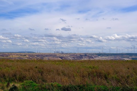 Lignite-fired power plant on the edge of the Garzweiler open-cast lignite mine