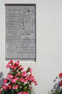 Commemorative plaque to displaced persons 1945-47