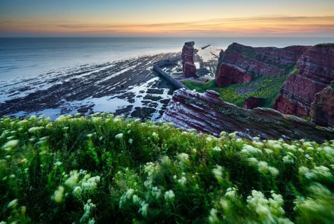 Lange Anna with cliffs on the high seas island of Helgoland