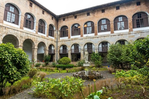 Patio of the old Santa Clara Monastery in the town of Azkoitia next to the Urola river. Founded by Don Pedro de Zuazola