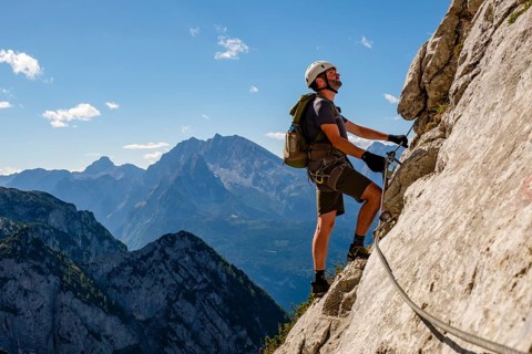 Climbers on the Mannlsteig