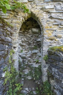 Ruines of the 13th century Chateau d'Herbeumont