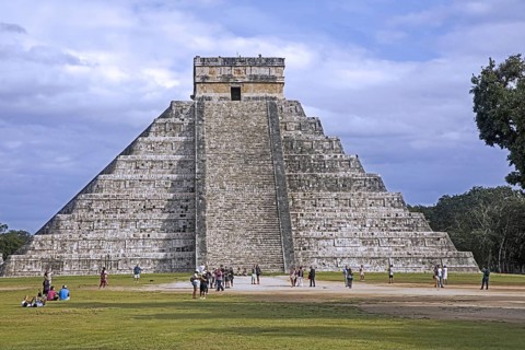 El Castillo