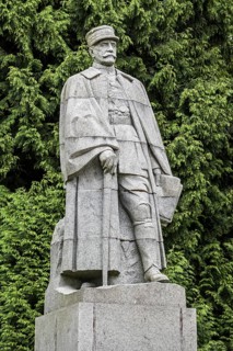 Statue of general Ferdinand Foch