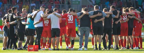 The team of 1.FC Heidenheim sums up today's match with coach Frank SCHMIDT