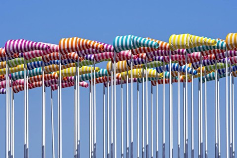 Artwork Le Vent Souffle ou il Veut by artist Daniel Buren