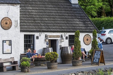 18th century Falls of Dochart Inn