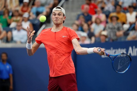 Tennisspieler Tommy Paul USA in Aktion bei den US Open 2023