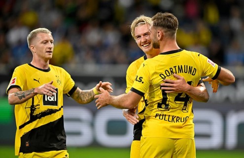 Goal celebration Marco Reus Borussia Dortmund BVB