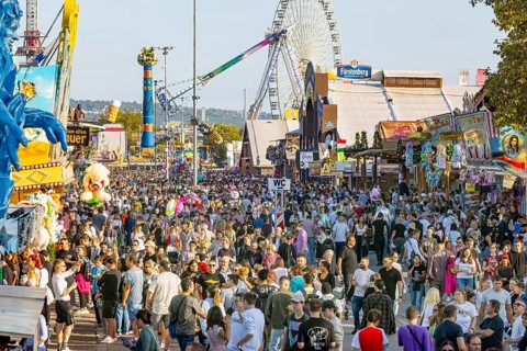 The Stuttgart Folk Festival at the Cannstatter Wasen is one of the most important traditional festivals in Germany. In addition to the large marquees