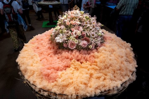 Thematic flower arrangements on various feelings and themes