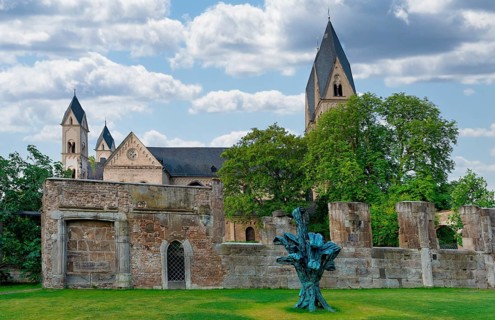 St. Kastor Basilica with the Paradise Garden