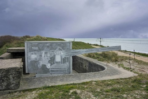 Reconstruction of German WWI gun at Battery Aachen in the Raversyde Atlantikwall