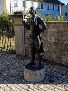 Statue