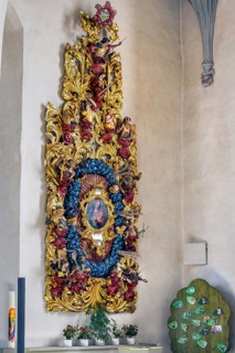 Altar of the Sacred Heart with the 14 helpers in need