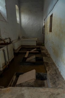 Old laundry of the old Santa Clara Monastery in the town of Azkoitia next to the Urola river. Founded by Don Pedro de Zuazola