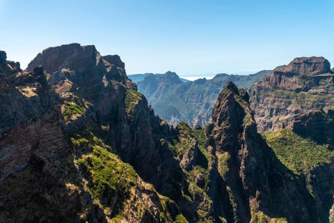 Mountains at the Ninho da