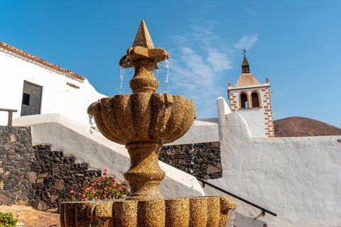 Detail of the water in the fountain next to the white church of Betancuria