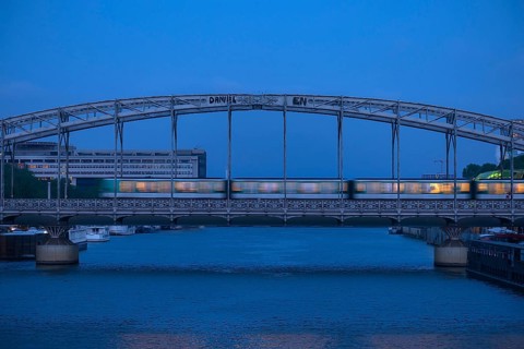Evening view of the Viaduc d'Austerlitz with moving Metro