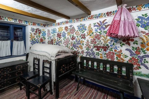 Historical bedchamber