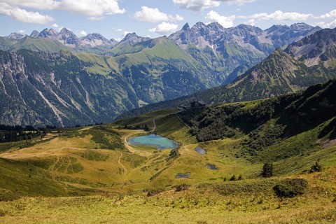 View from the Fellhorn ridge of Schlappoldsee and the Allgaeu Alps