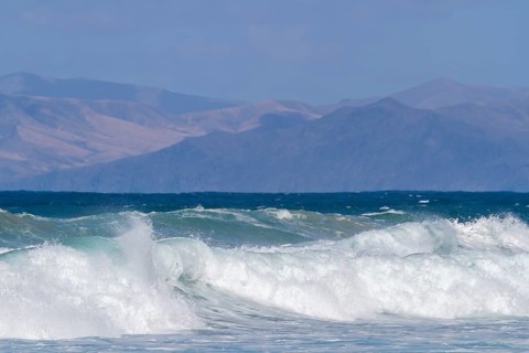 Waves at Playa de Cofete beach