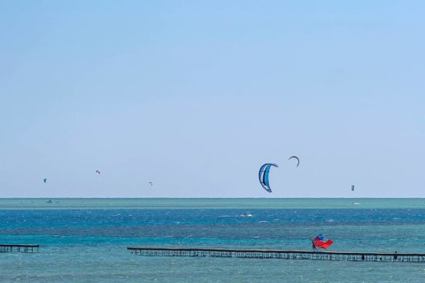 Kitsurfers