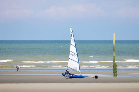 Beach sailors on the coast of De Panne