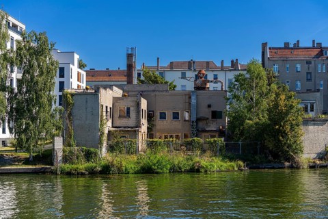 Residential building on the waterfront